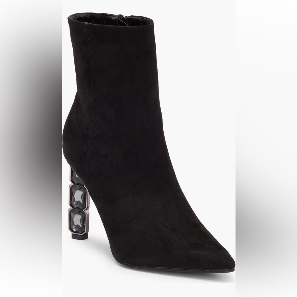 Elegant Black Ankle Boots